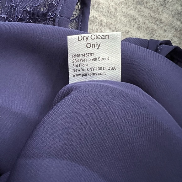 *NWT* Parker Cold Shoulder Lace Blouse, size small - Picture 3 of 9